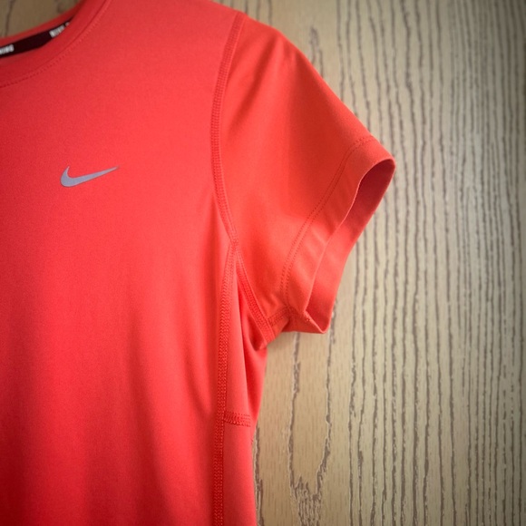 Nike drift top - Picture 4 of 9